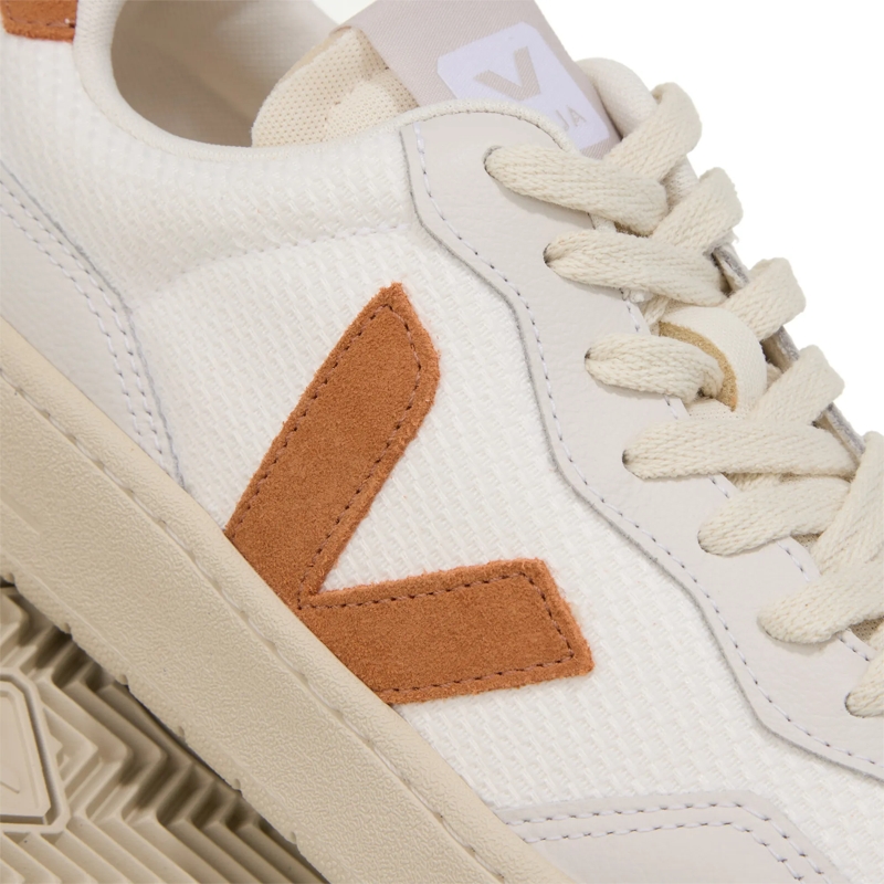 Veja Lage-top sneaker V-90 White Umber(Image 5)