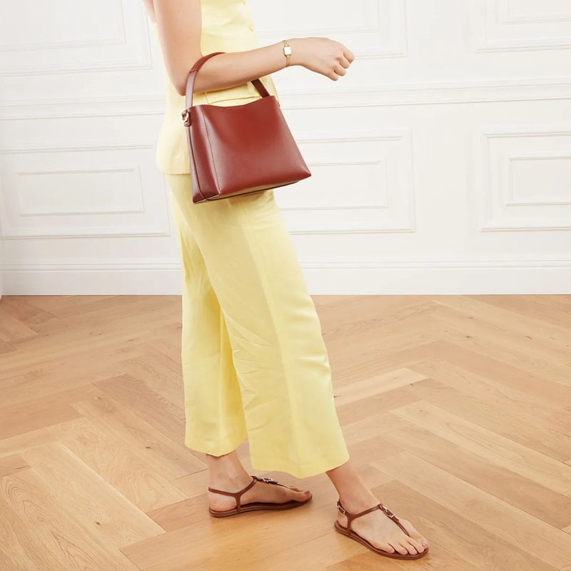 Stuart Weitzman Sandalen Georgie T-Strap Bridle Brown(Image 2)