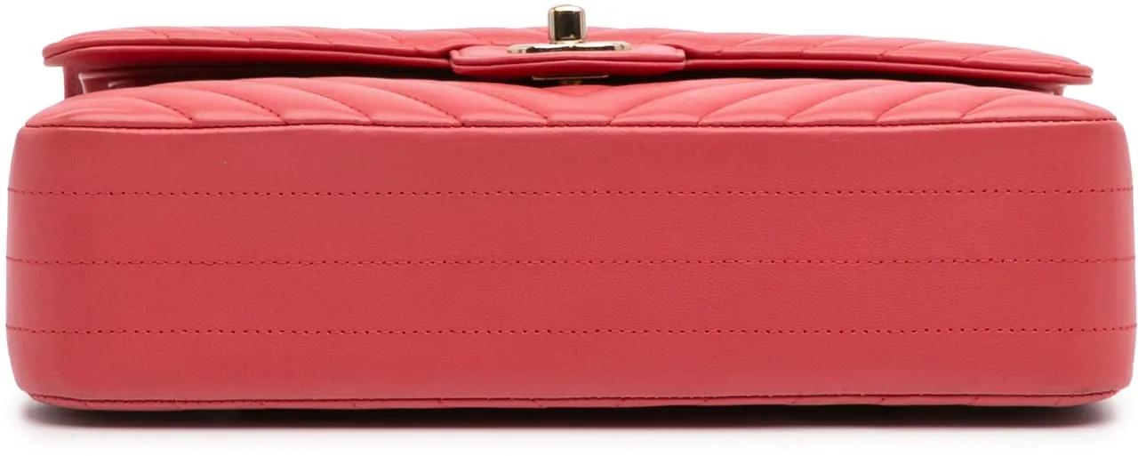 Thumbnail - Chanel Hobo Bags - Medium Classic Chevron Lambskin Double Flap - Gr. unisize - in Rot - für Damen