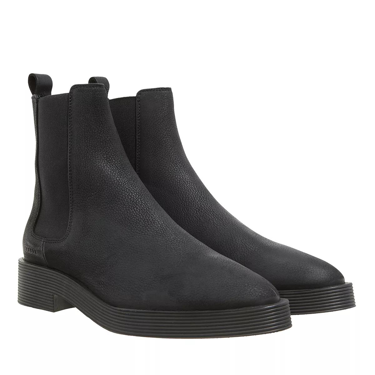 Yeezy black sale chelsea boots