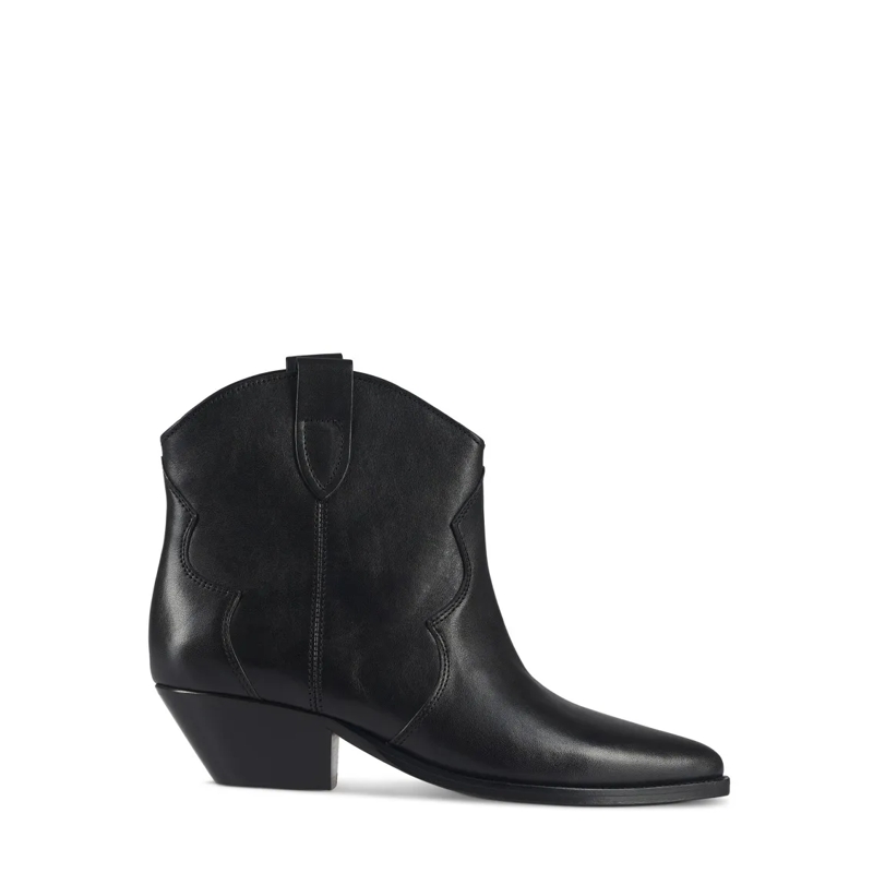 Isabel Marant Bottes Ankle Boots With Pointed Toe And Curved Design Black