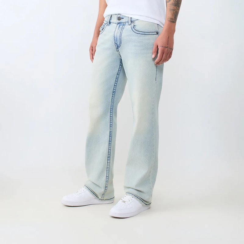 True Religion Jeans - Modell: Billy- Bootcut- Bequeme Passform- Mar hell-blau(Image 3)