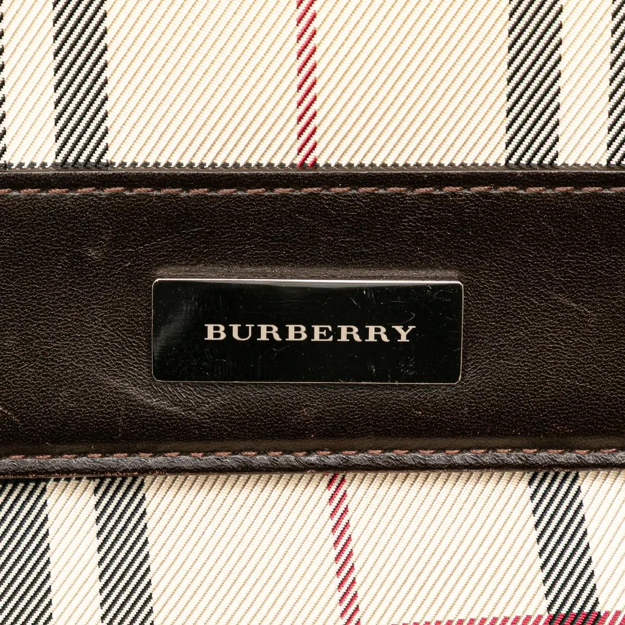 Thumbnail - Burberry Hobo Bags - House Check Canvas Flap Crossbody - Gr. unisize - in Braun - für Damen