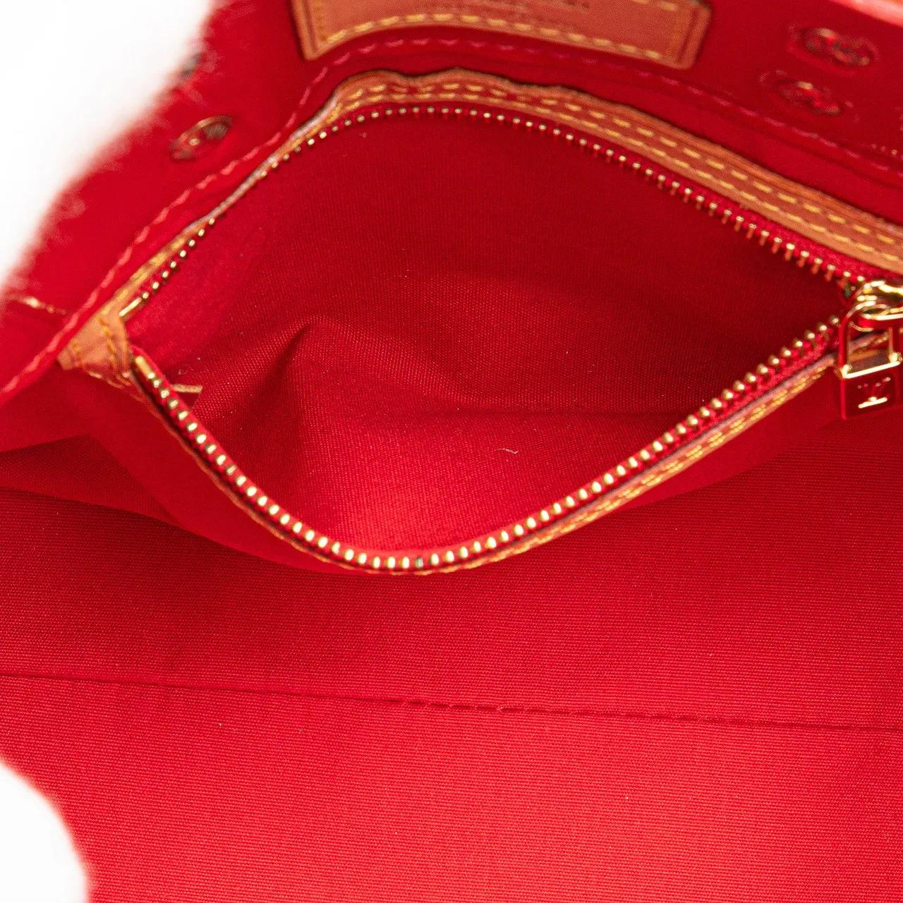 Thumbnail - Louis Vuitton Crossbody Bags - Monogram Vernis Reade PM - Gr. unisize - in Rot - für Damen