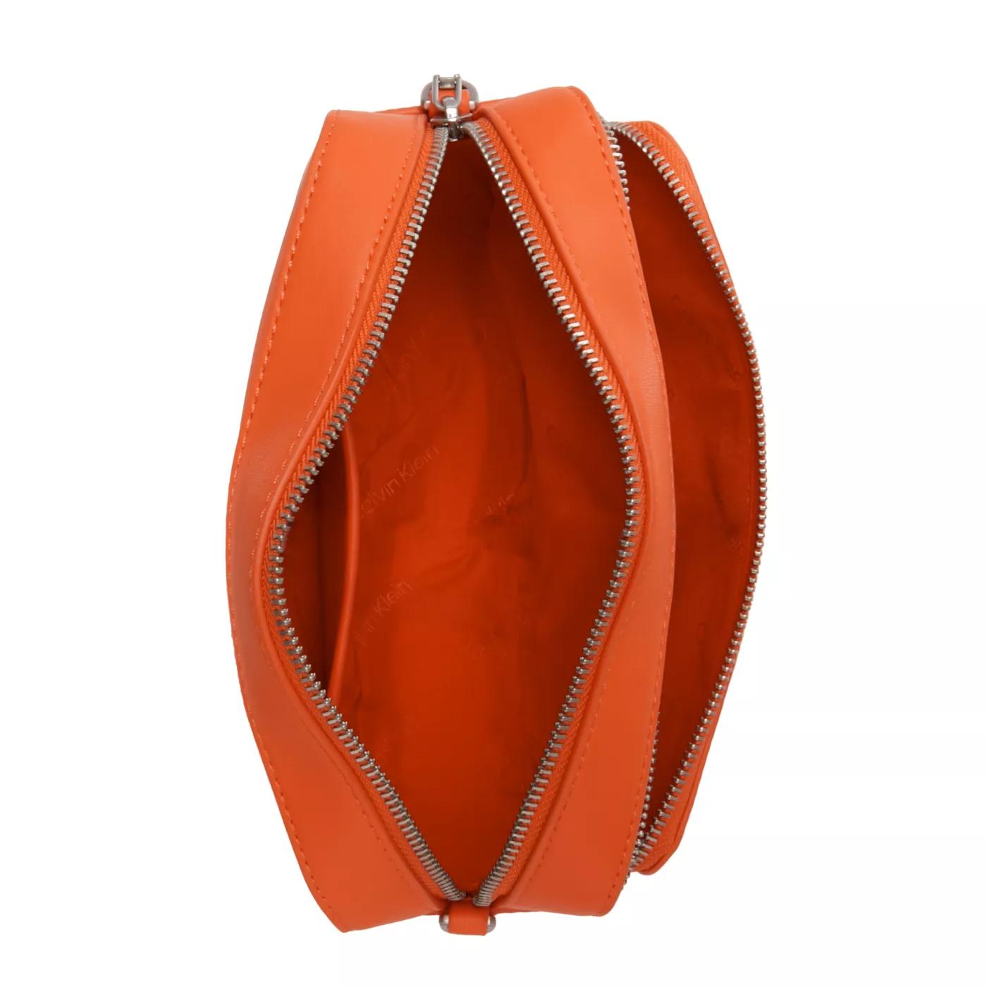 Calvin Klein Crossbody bags Must Orangene Umhängetasche K60K60841 in oranje