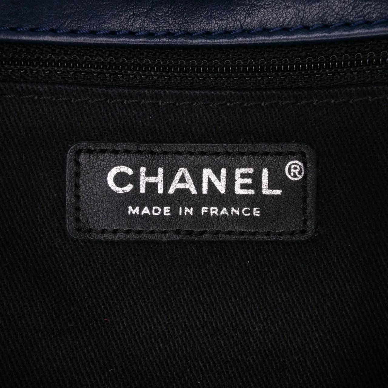 Thumbnail - Chanel Hobo Bags - 2009-2010 Large Quilted Calfskin Natural Beauty Sp - Gr. unisize - in Blau - für Damen