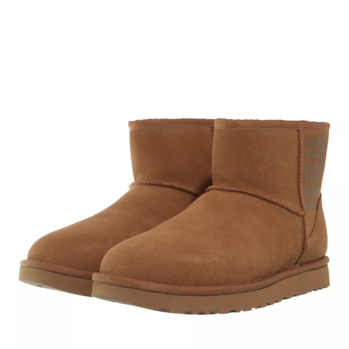 UGG Winter Boot Classic Boot CHESTNUT