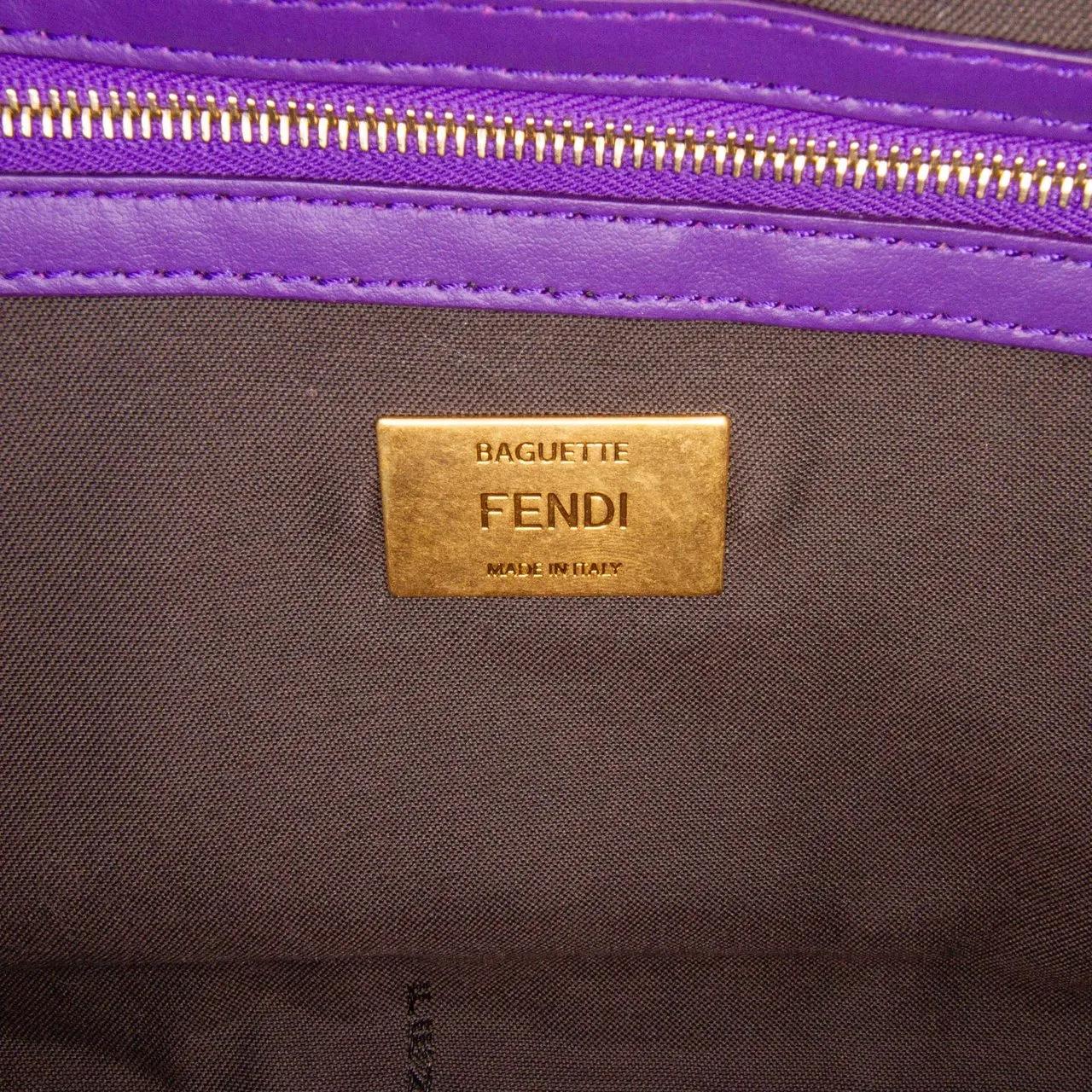 Thumbnail - Fendi Hobo Bags - Large Zucca Embossed Velvet Baguette Satchel - Gr. unisize - in Orange - für Damen