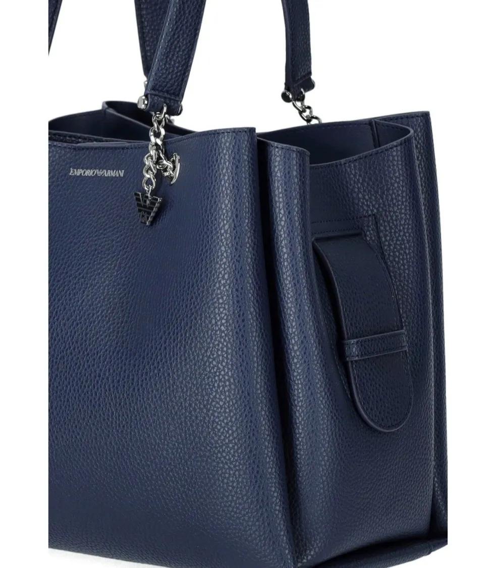 Emporio Armani Shoppers & Totes Charm Navy Blue Shopping Bag in blauw