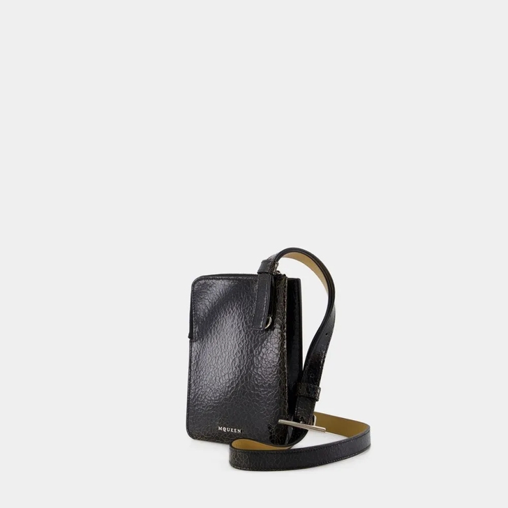 iPhone・スマホケース Alexander Mcqueen Sling Crossbody - Leather - Black Alexander McQueen Sling Crossbody - Leather - Black Black