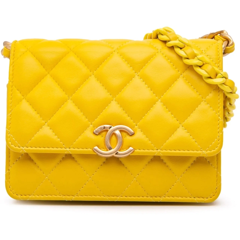 Chanel Pochette 2021 Quilted Lambskin Candy Chain Clutch with Chai gelb