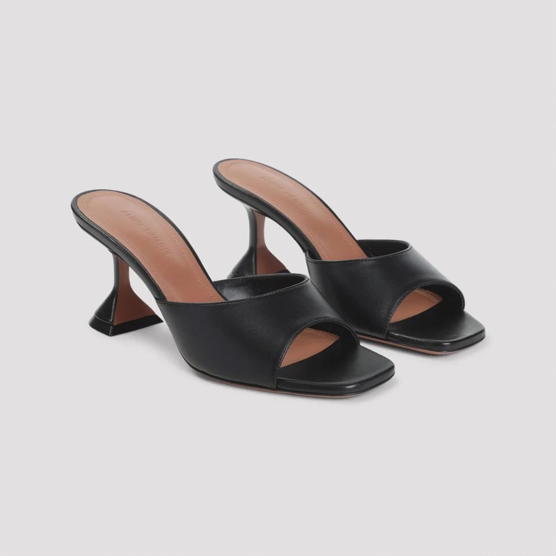 Thumbnail - Amina Muaddi Slipper & Pantoletten - Open-Toe Black Nappa Leather Mules With Flared Hee - Gr. 36 (EU) - in Schwarz - für...