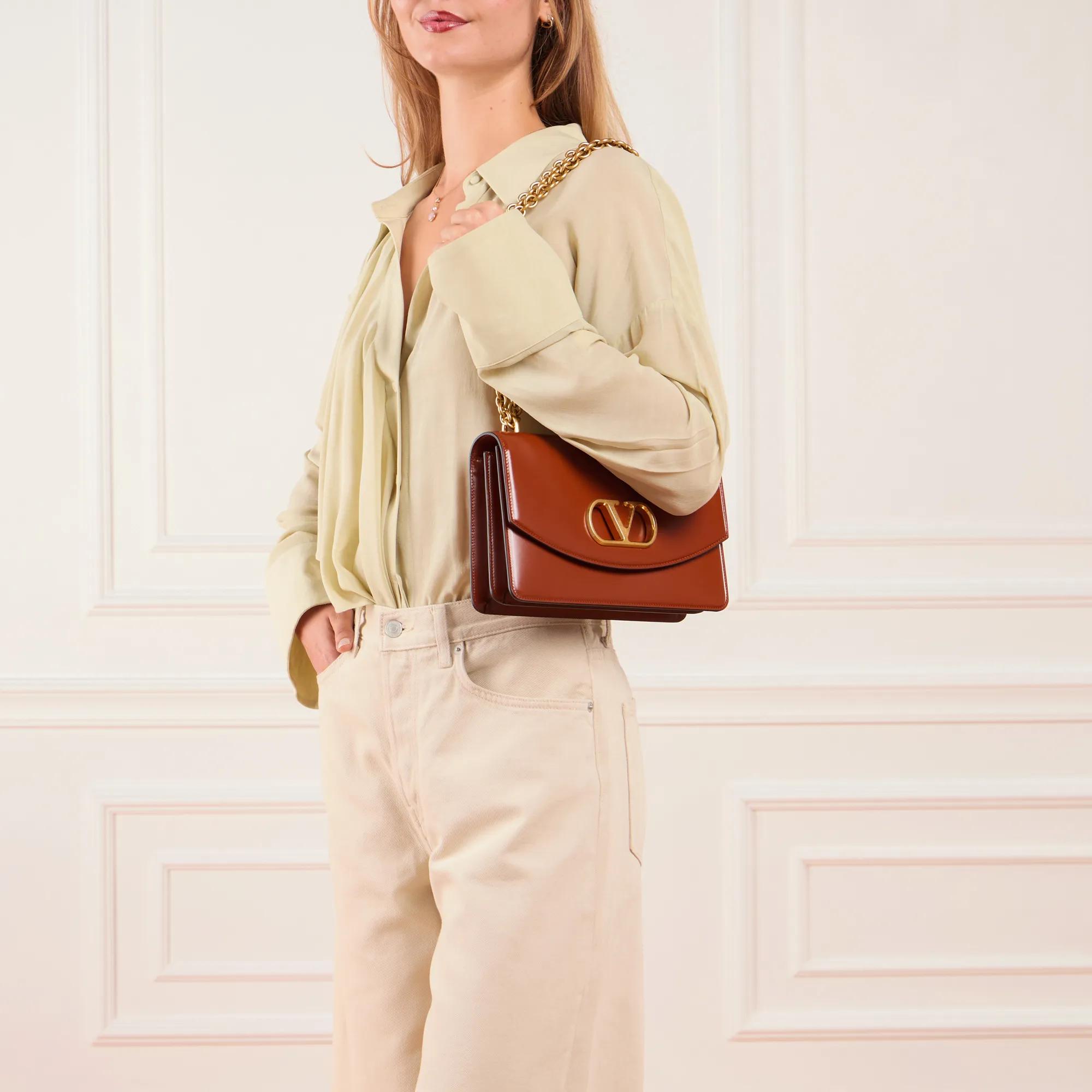 Valentino Garavani Schoudertassen Shoulder Bag Vain in bruin