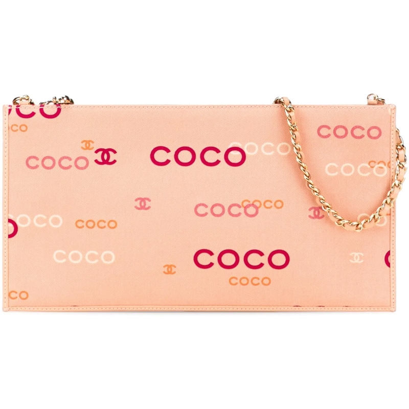 Chanel Fourre-tout Canvas Coco Chain Pochette rose