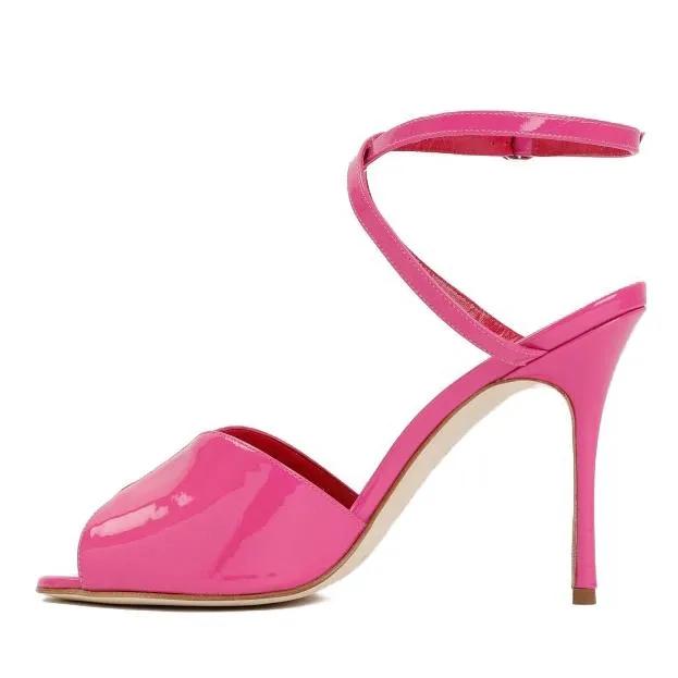 Manolo Blahnik Sandalen & Sandaletten - Pink Patent Calf Leather Hourani Sandal - Gr. 37,5 (EU) - in Rosa - für Damen