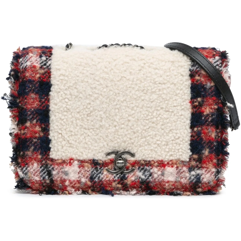 Chanel Fourre-tout CC Tweed and Shearling Single Flap mehrfarbig
