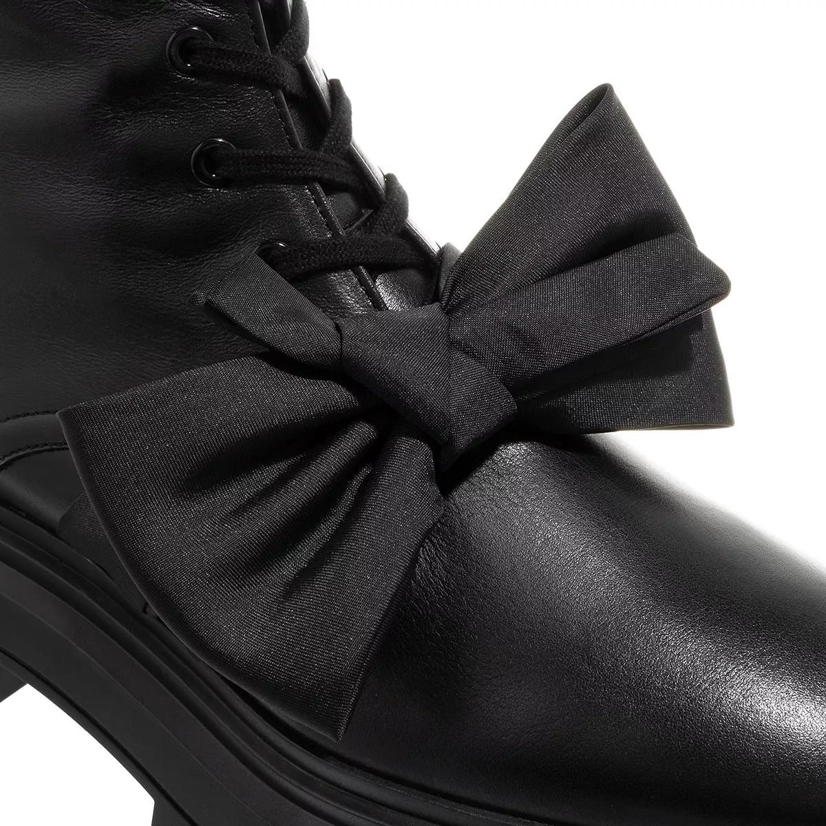 Stuart Weitzman Bedford Loveknot Bootie Black | Lace up Boots