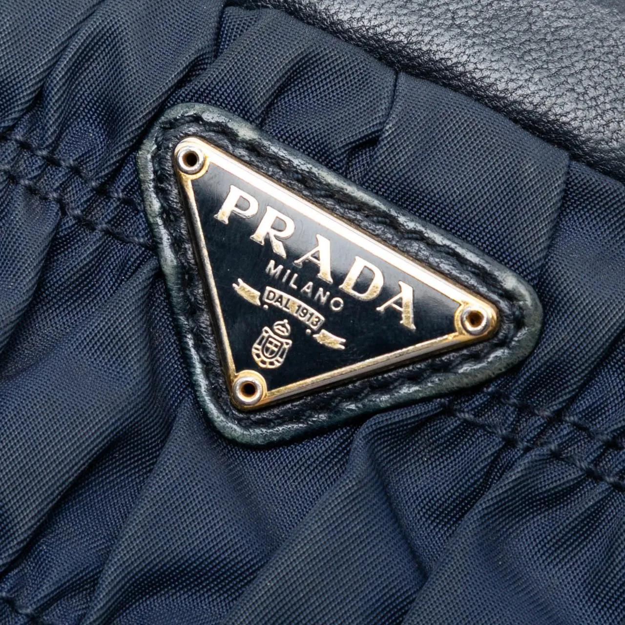Thumbnail - Prada Hobo Bags - Tessuto Gaufre Crossbody - Gr. unisize - in Blau - für Damen