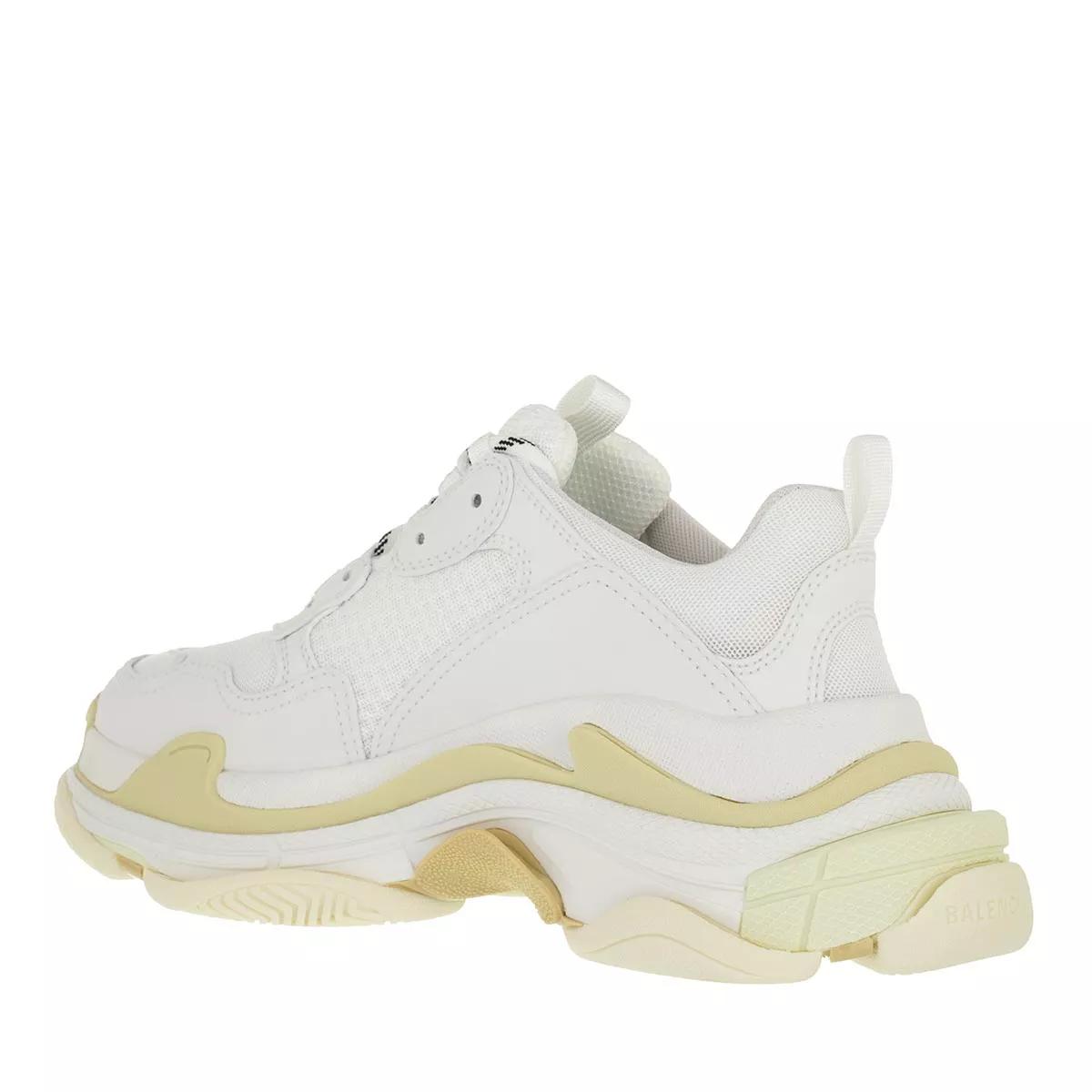 Triple S Sneaker White Low-Top Sneaker