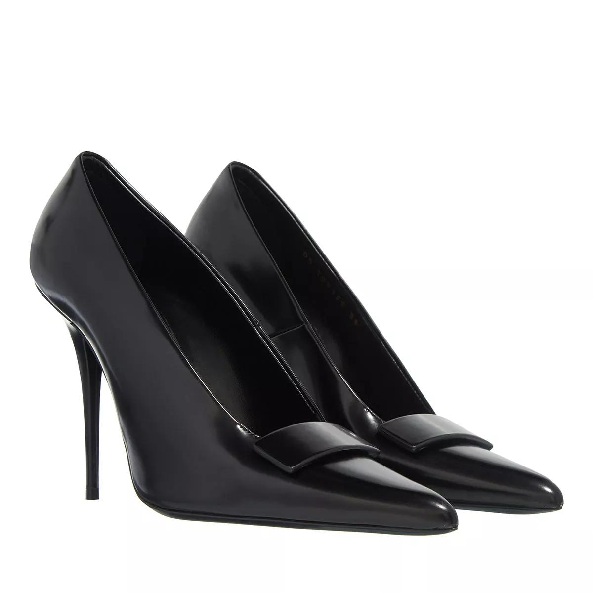 Leather pumps hot sale on sale