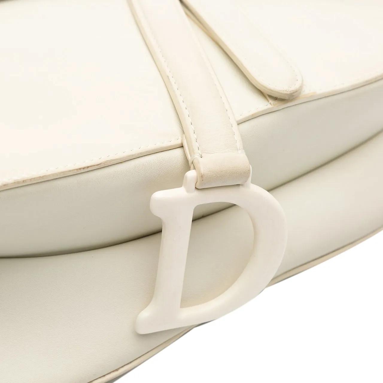 Thumbnail - Christian Dior Hobo Bags - Ultra Matte Calfskin Saddle Bag - Gr. unisize - in Weiß - für Damen