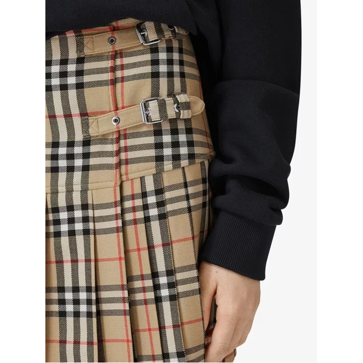 Burberry vintage sales skirt