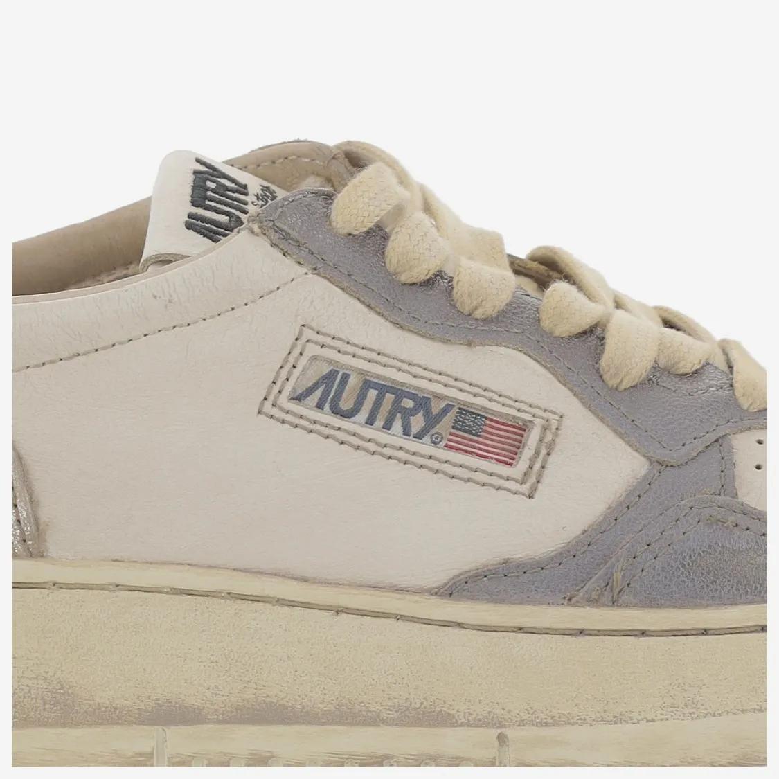 Thumbnail - Autry Low-Top Sneaker - Low-Top Leather Sneakers With Vintage Effect - Gr. 41 (EU) - in Beige - für Damen