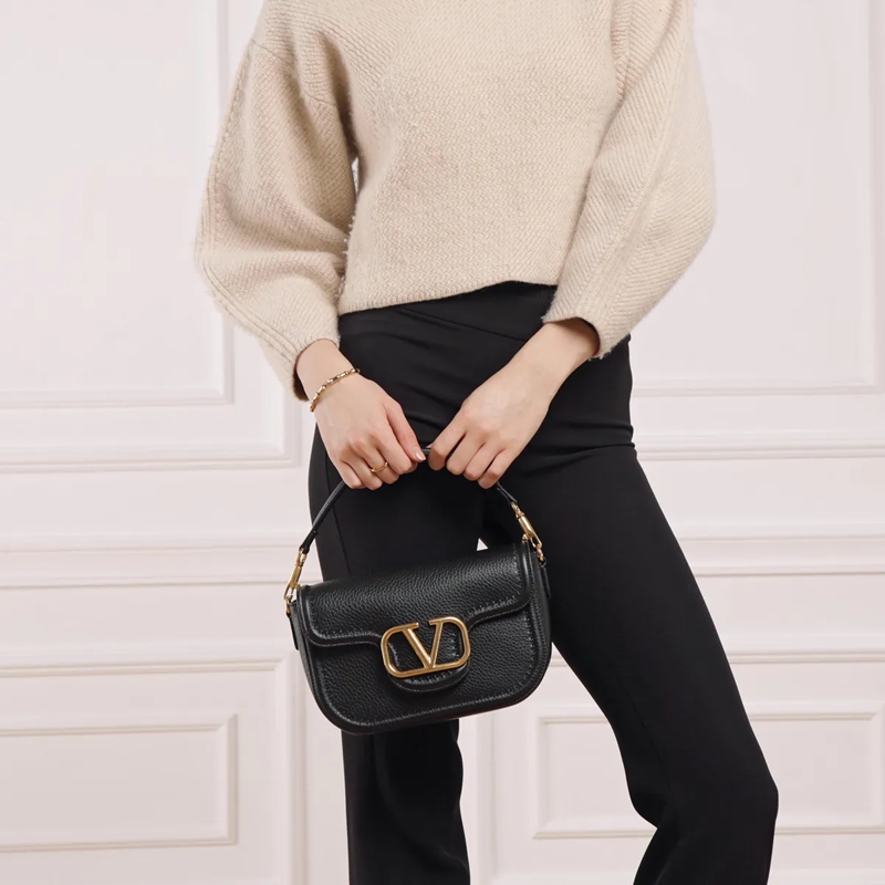 Valentino Garavani Crossbody Bag Shoulder Bag Alltime Brass Logo Nero(Image 3)