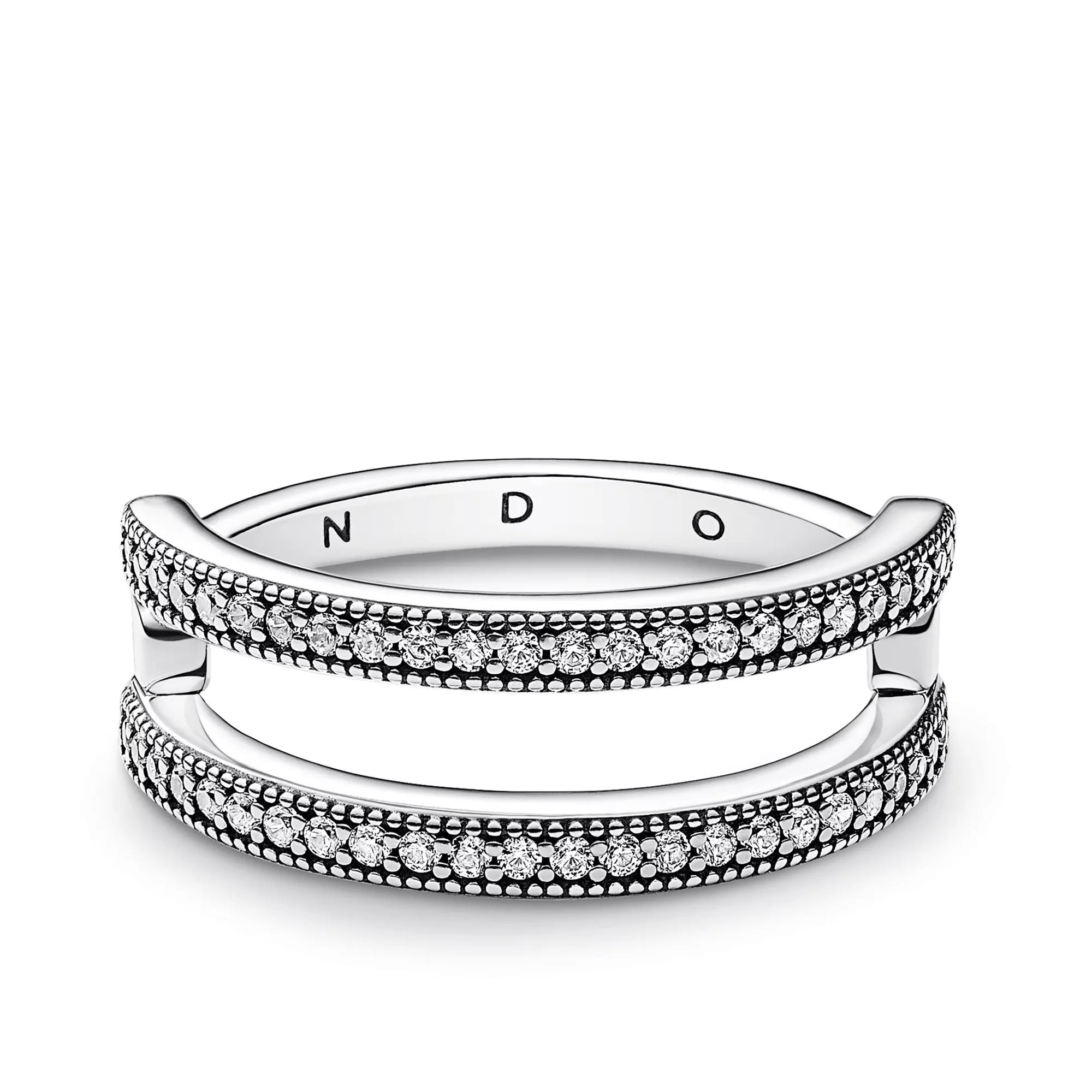 Bague pave 2024 signature pandora