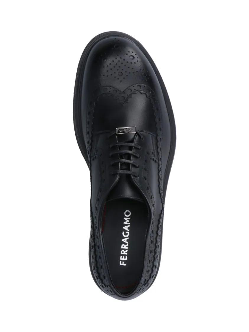 Thumbnail - Logo Derby Shoes In Brown Leather Brogue - Gr. 8 - in Schwarz