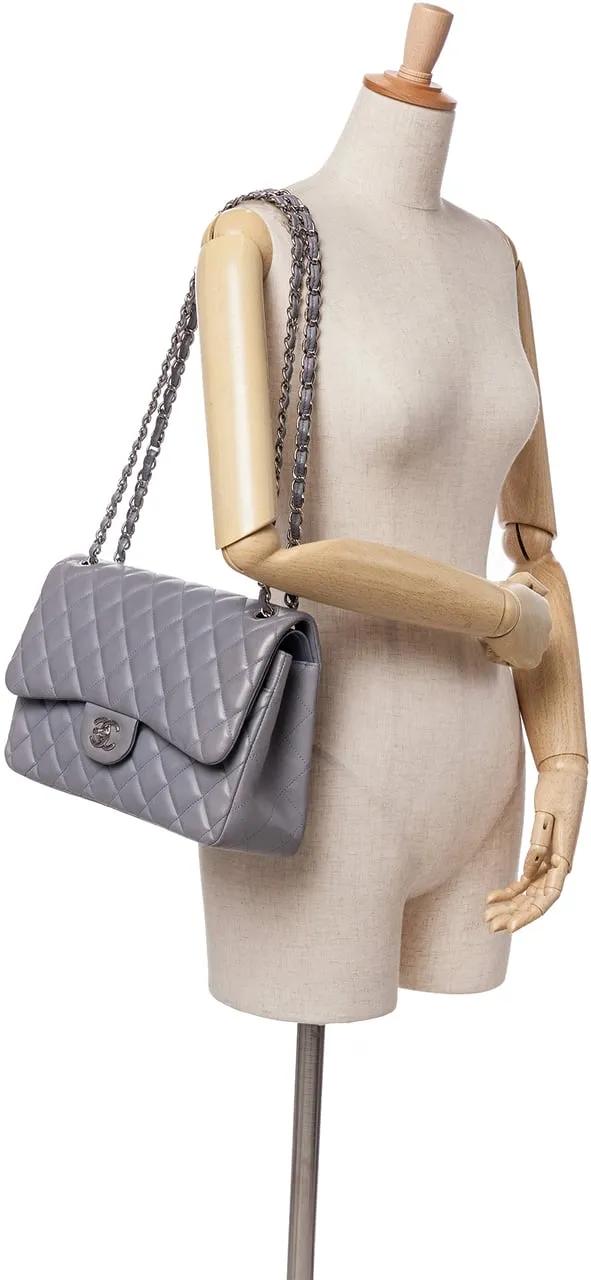 Thumbnail - Chanel Hobo Bags - 2012 Jumbo Classic Lambskin Double Flap - Gr. unisize - in Lila - für Damen