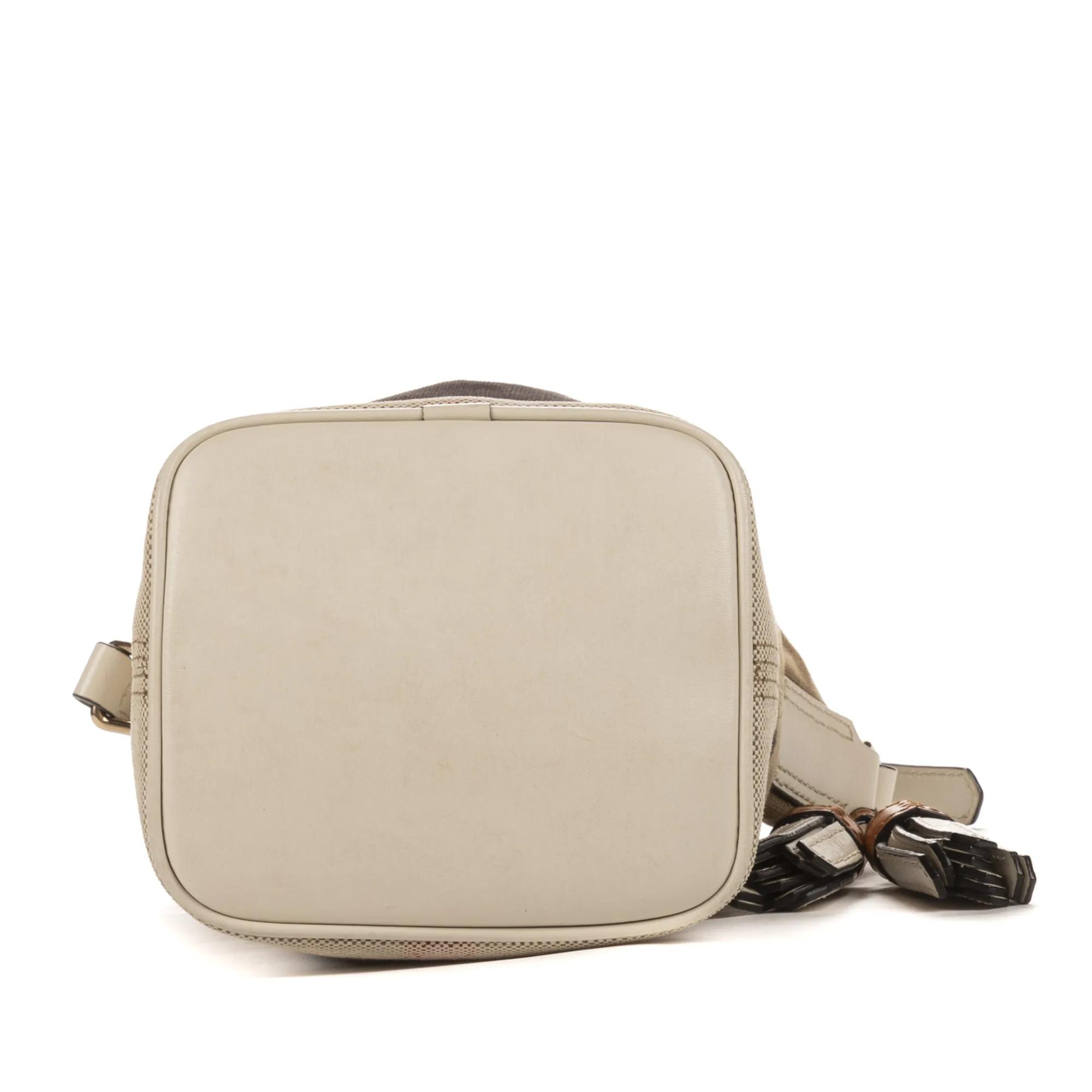 Thumbnail - Burberry Crossbody Bags - Mini Ashby Bucket Mini - Gr. unisize - in Beige - für Damen