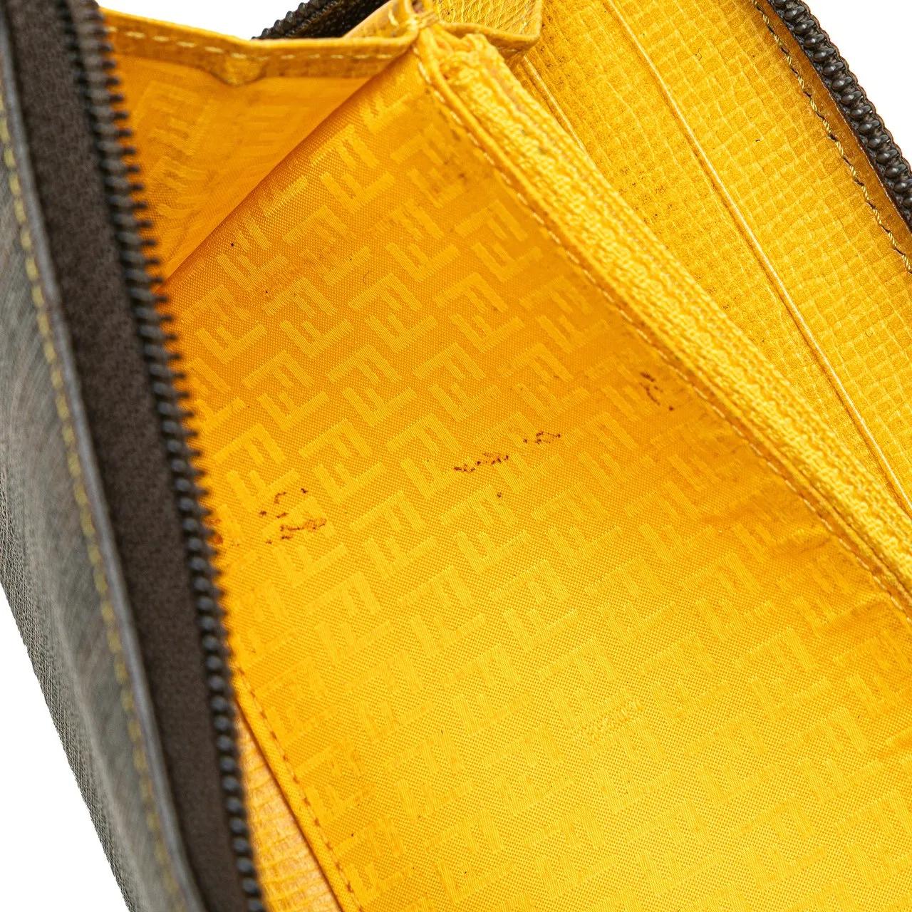 Thumbnail - Fendi Portemonnaie - Zucca Coated Canvas Zip Around Long Wallet - Gr. unisize - in Braun - für Damen