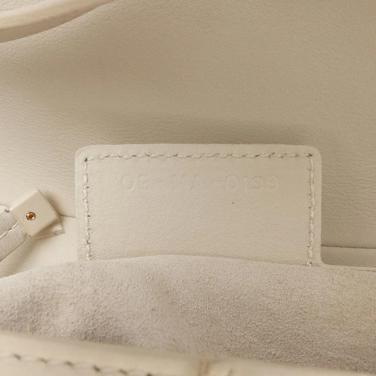 Thumbnail - Christian Dior Hobo Bags - Ultra Matte Calfskin Saddle Bag - Gr. unisize - in Weiß - für Damen