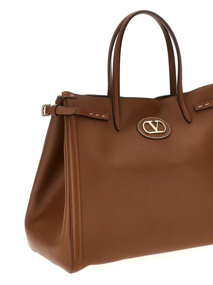 Valentino Garavani Shoppers & Totes 'Antibes' Medium Shopping Bag in bruin