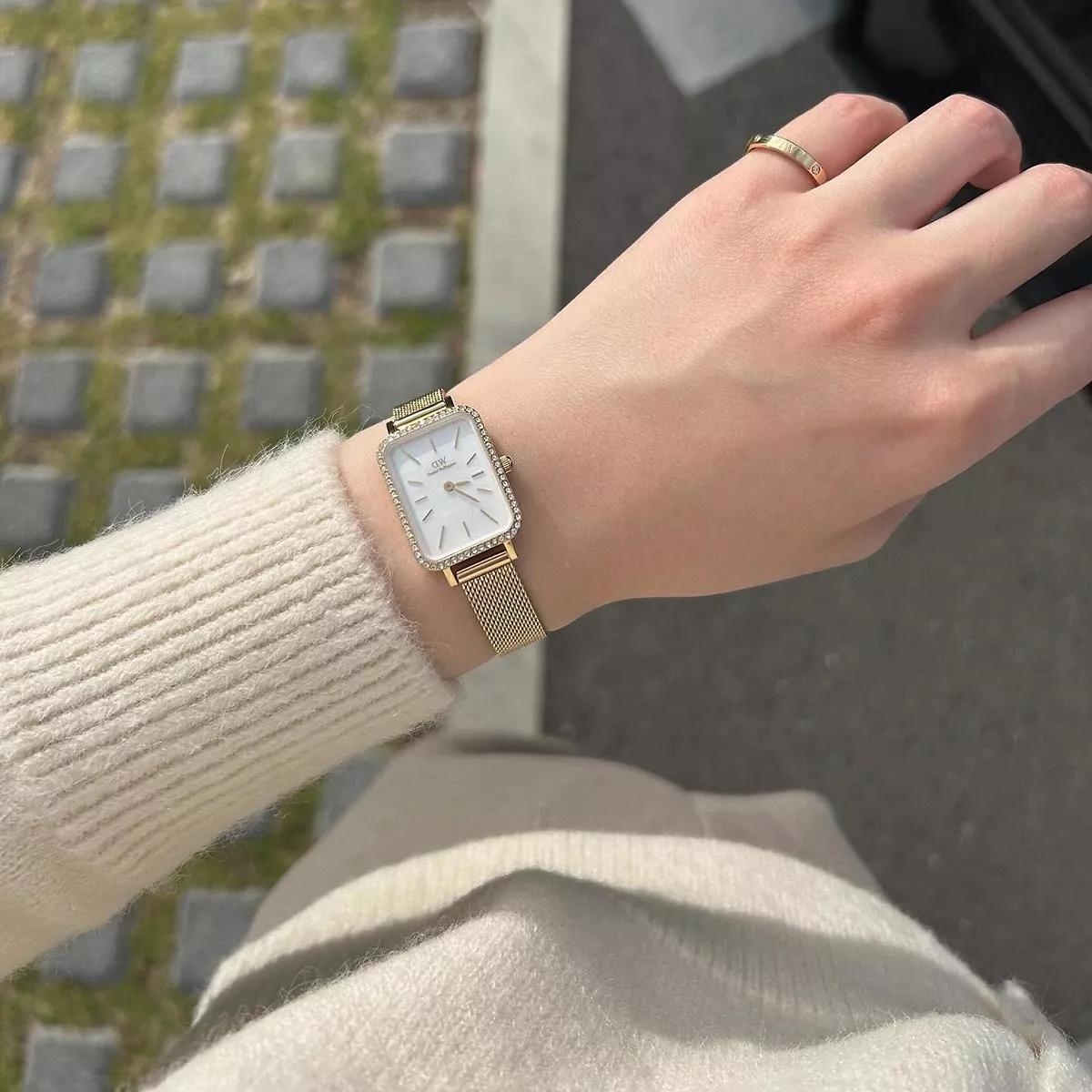 Thumbnail - Daniel Wellington Uhr - Quadro 20x26 Bezel Mesh White MOP G - Gr. unisize - in Gold - für Damen