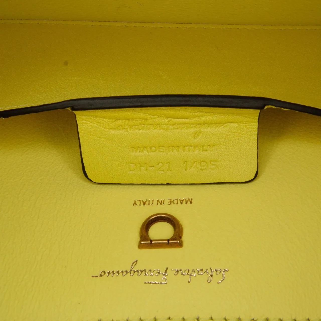 Thumbnail - Salvatore Ferragamo Crossbody Bags - 2021 Trifolio Long Top Handle - Gr. unisize - in Gelb - für Damen