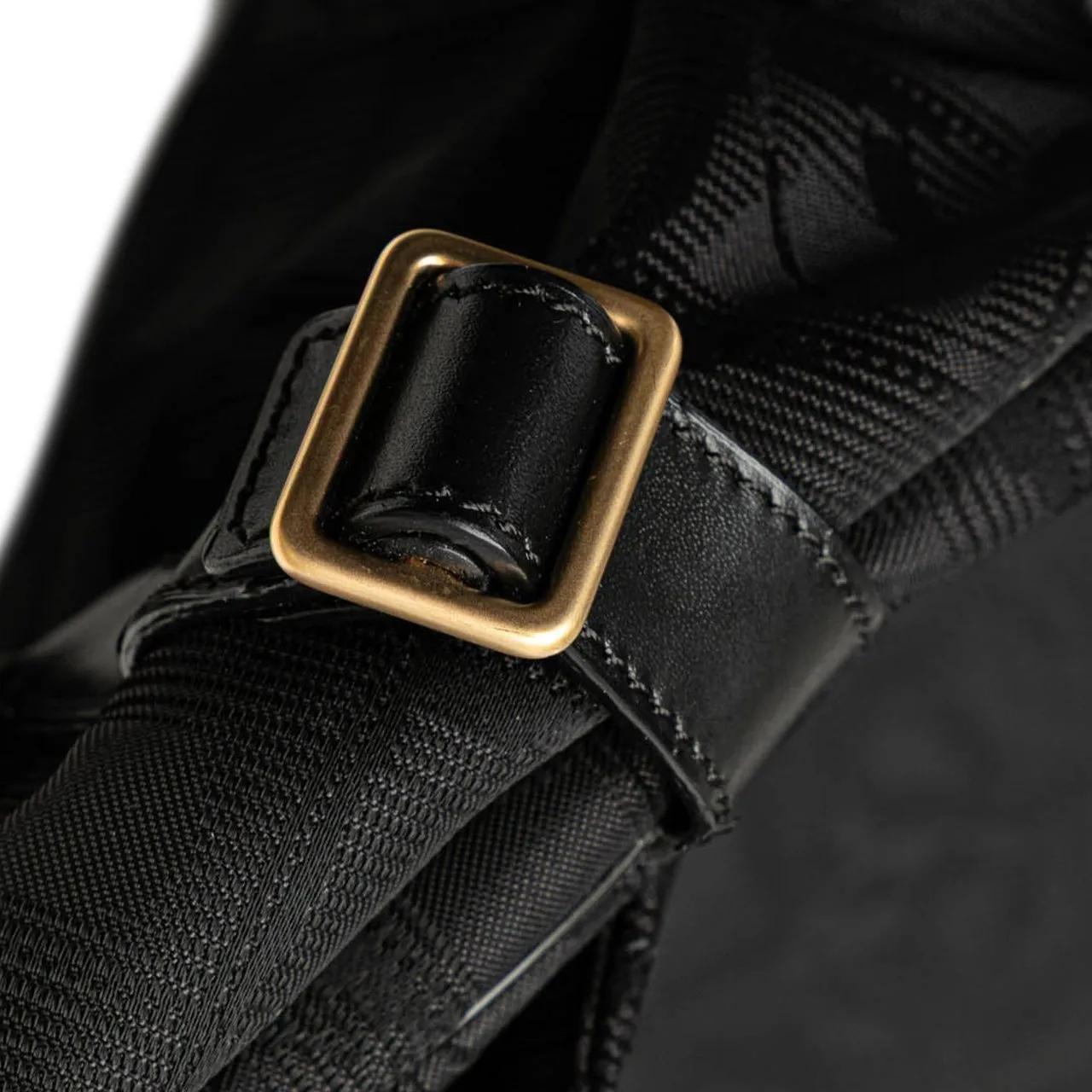 Thumbnail - Chanel Hobo Bags - 2005-2006 New Travel Line Nylon Crossbody - Gr. unisize - in Schwarz - für Damen
