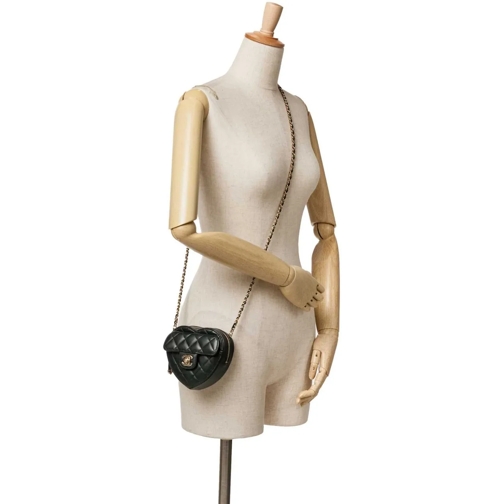 Chanel Sac à bandoulière 2021 Mini Lambskin CC in Love Heart Crossbody schwarz (Image 23)
