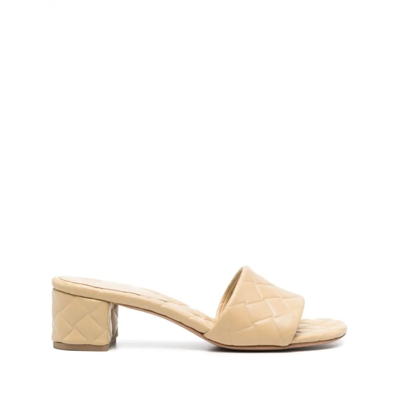 Bottega Veneta Sandalen Beige Lamb Leather Sandals Neutrals