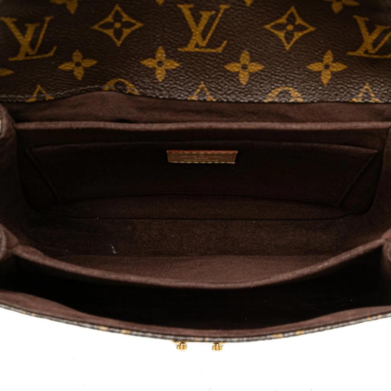Louis Vuitton Hobo bags Monogram Pochette Metis in bruin