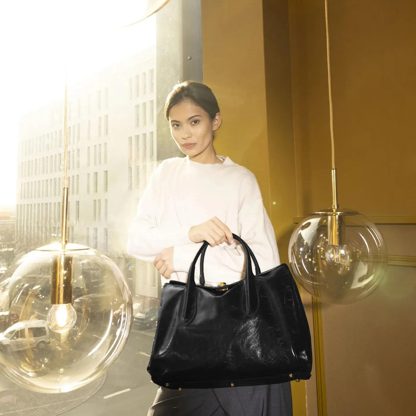 Thumbnail - Abro Crossbody Bags - Handtasche ACCORDION - Gr. unisize - in Schwarz - für Damen