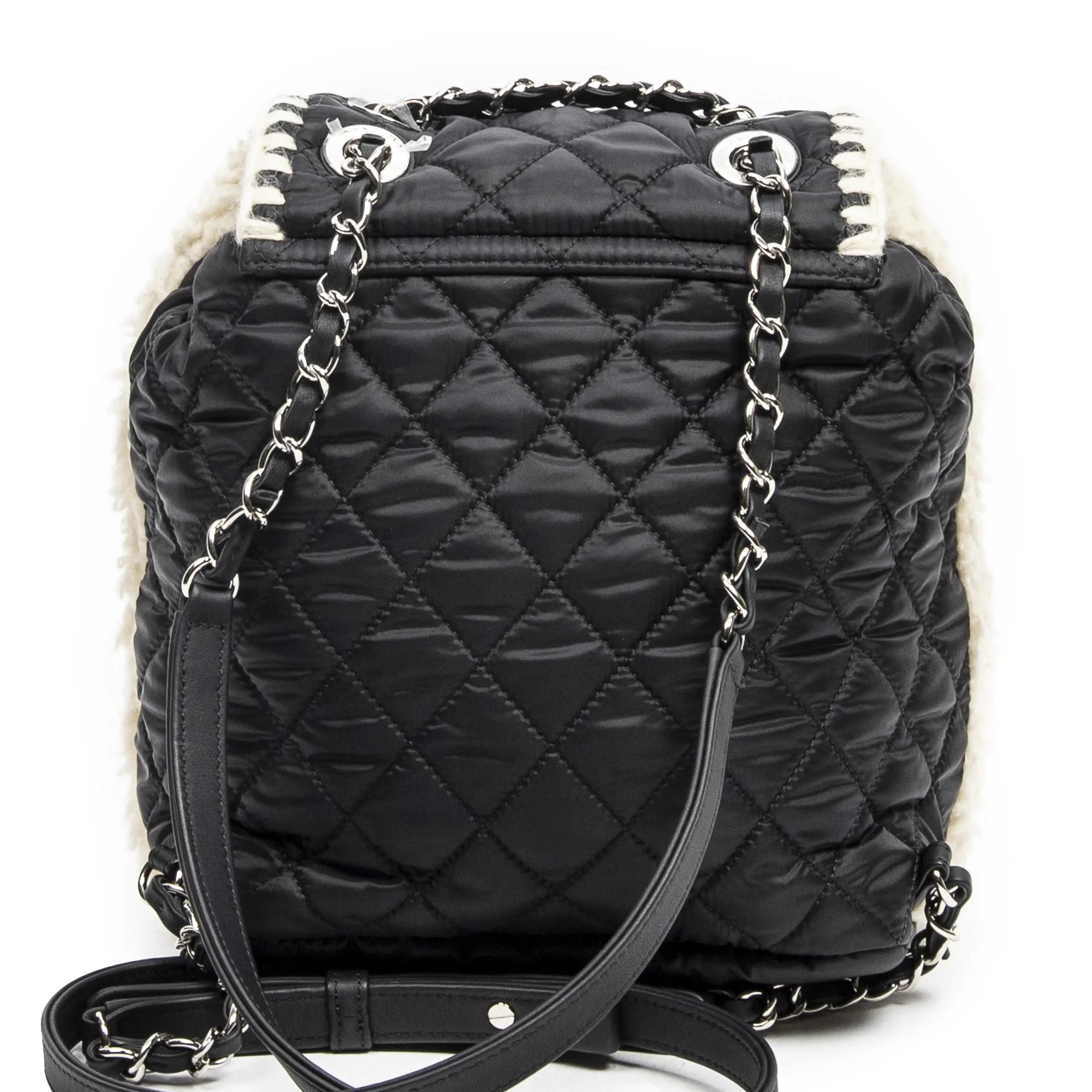 Thumbnail - Chanel Crossbody Bags - Coco Neige Flap Backpack - Gr. unisize - in Weiß - für Damen
