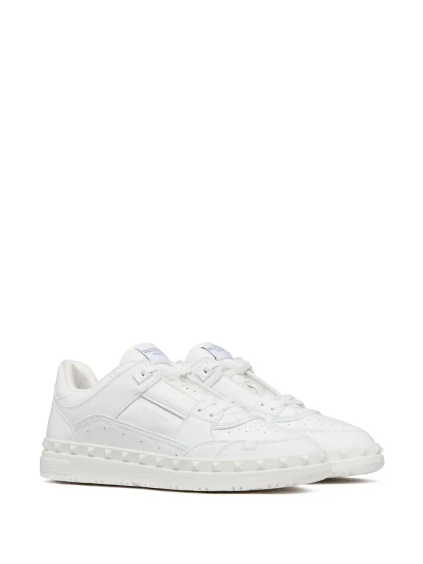 Thumbnail - Valentino Garavani Low-Top Sneaker - Premium Calf Leather Sneakers With Rockstud Detail - Gr. 42 (EU) - in Weiß - für Da...