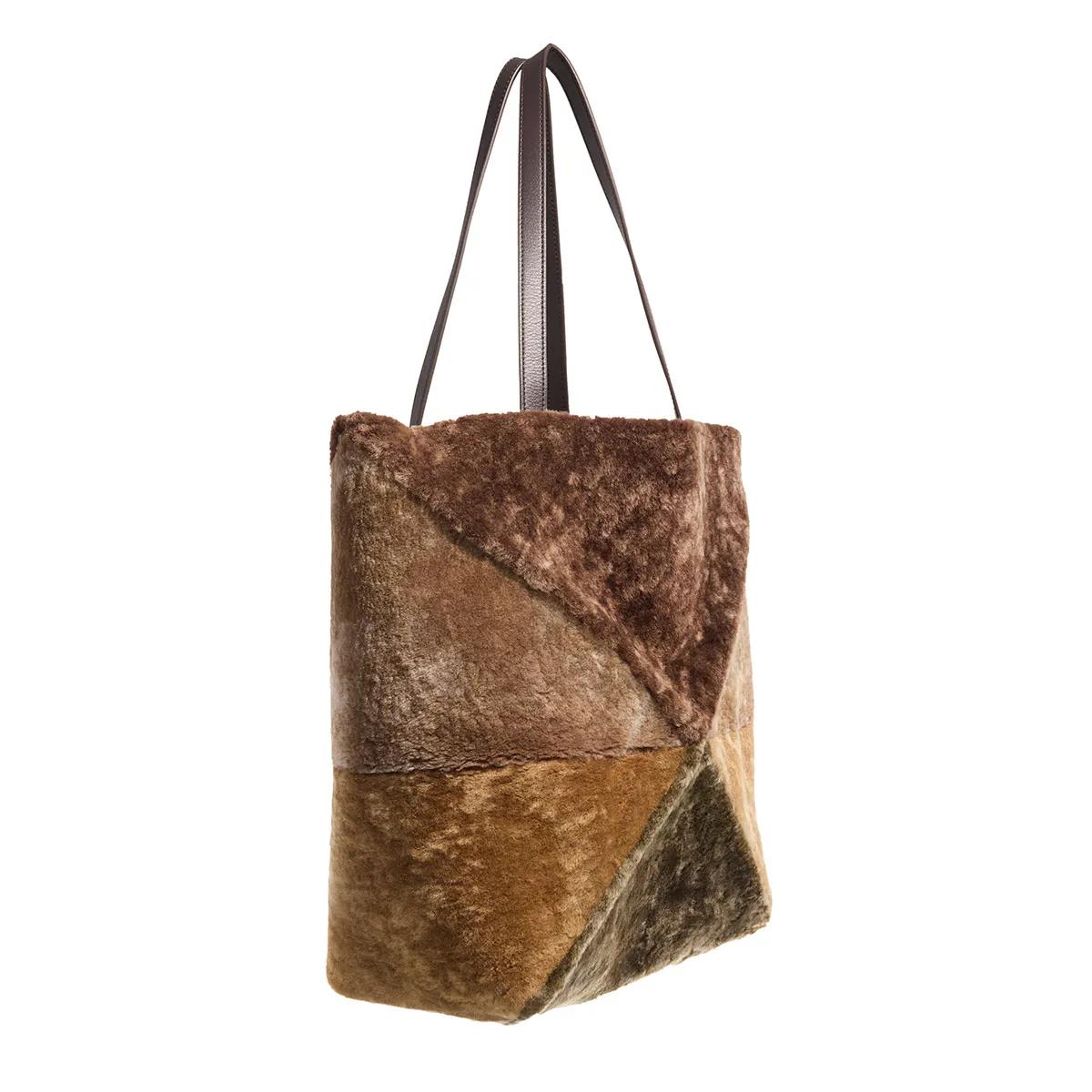 Loewe Shoppers & Totes Puzzle Fold Tote Large in bruin
