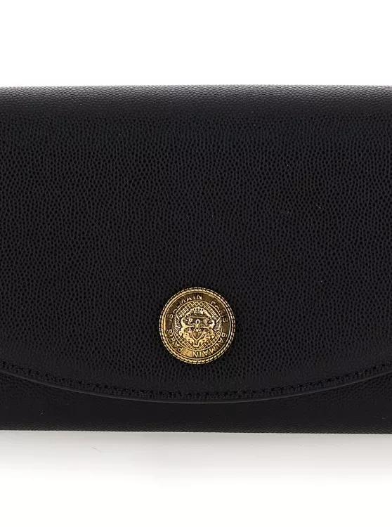 Balmain Shoppers Embleme Wallet On Chain-Grained Calfskin in zwart