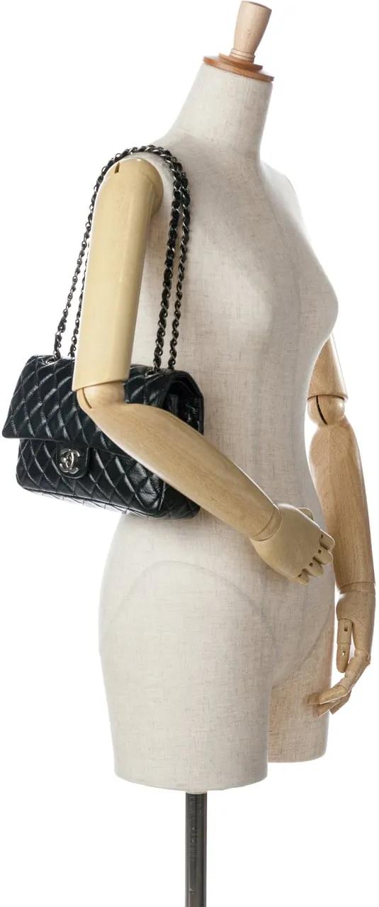 Chanel Hobo bags 2008-2009 Medium Classic Distressed Patent Double in zwart
