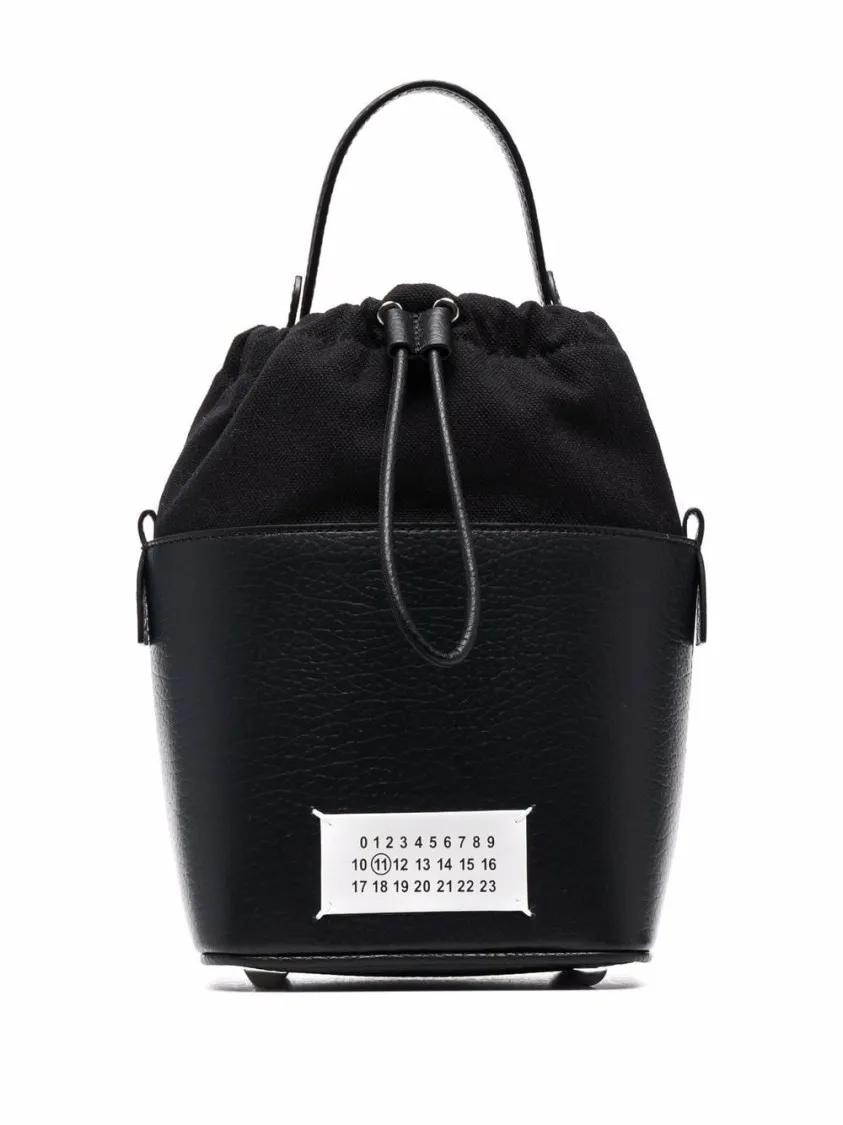 Maison Margiela Bucket bags 5Ac Bag in zwart