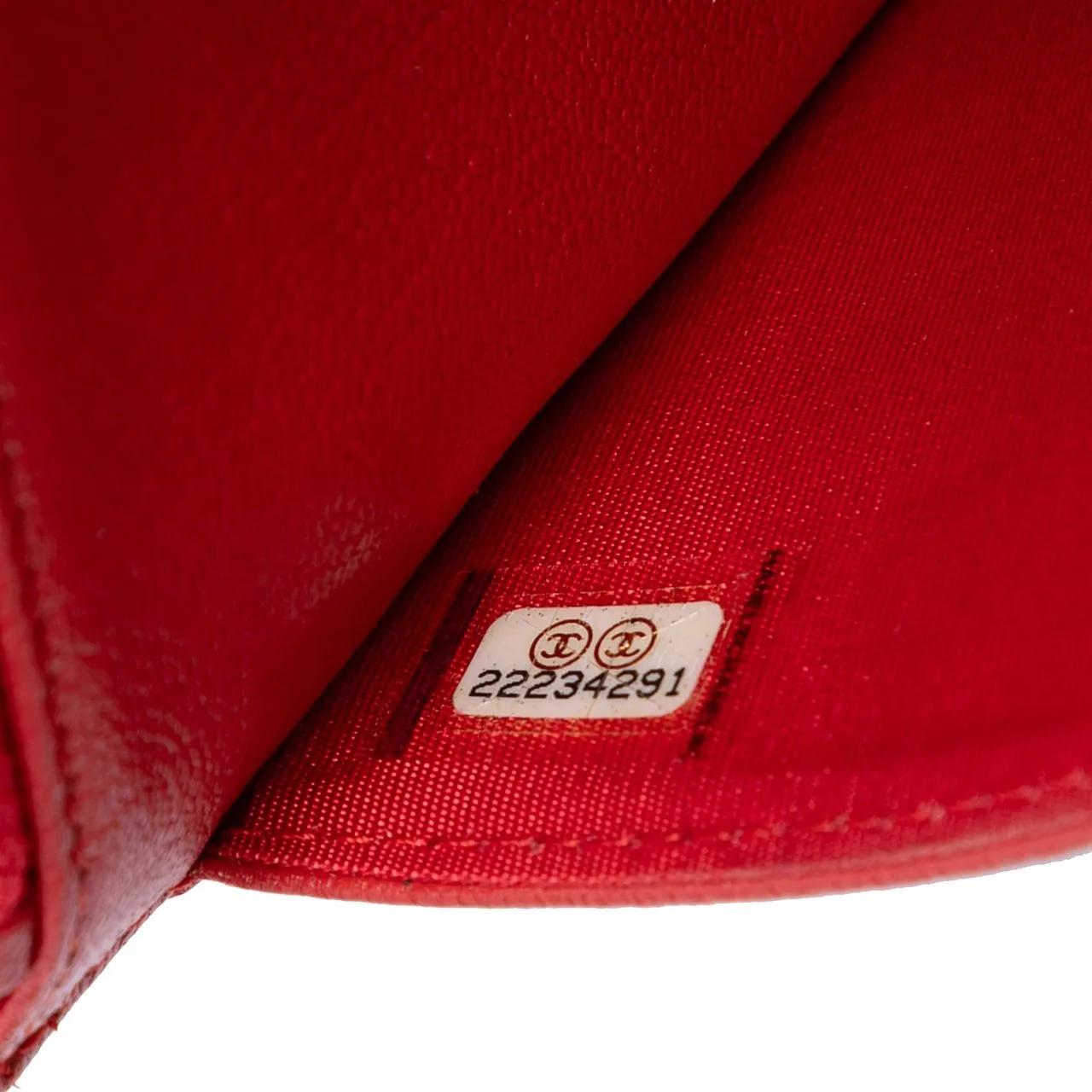 Thumbnail - Chanel Hobo Bags - CC Diagonal Quilted Goatskin Wallet On Chain - Gr. unisize - in Rot - für Damen