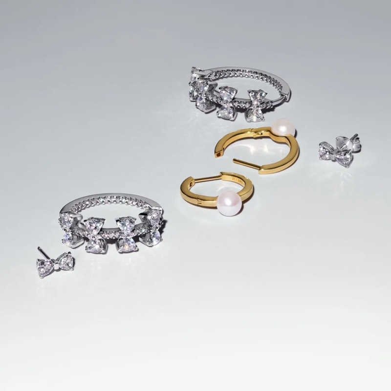 Pandora Creolen Funkelnde Schleifen-Reihe Ohrringe Sterling Silber(Image 4)